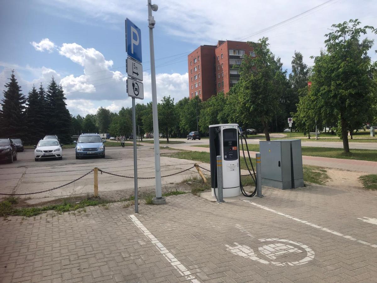 Skolas 1 Salaspils Exteriér fotografie